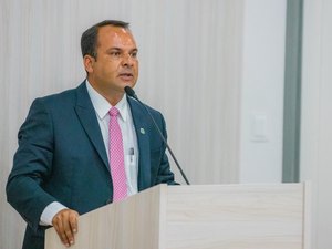 Francisco Sales critica fala do presidente da FIEA que diz que maceioenses 'superaram os problemas' criados pela Braskem