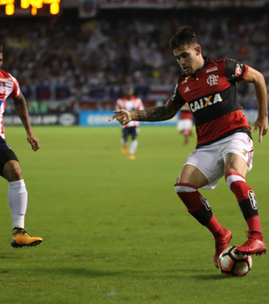 Flamengo inicia decisão contra Independiente na Argentina