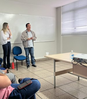 Severino Pessoa se reúne com diretores e técnicos da Casal para reivindicar melhorias no abastecimento de Arapiraca