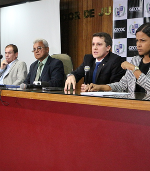 Tio de ex-prefeito alagoano recebia propina sobre venda de medicamentos, diz MPE