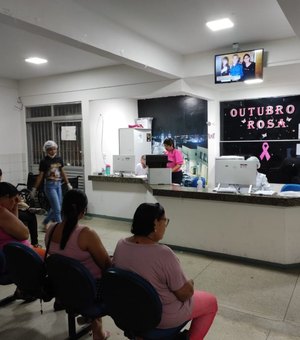 Mais de 1.800 exames de prevenção à saúde da mulher foram realizados em Penedo durante o Outubro Rosa