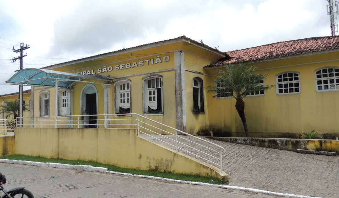 Adolescente é esfaqueada perto de igreja em Porto Calvo