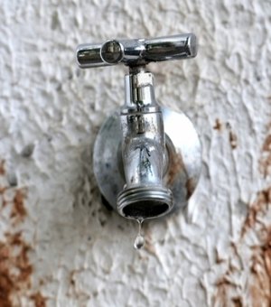 Municípios enfrentam problema de abastecimento de água
