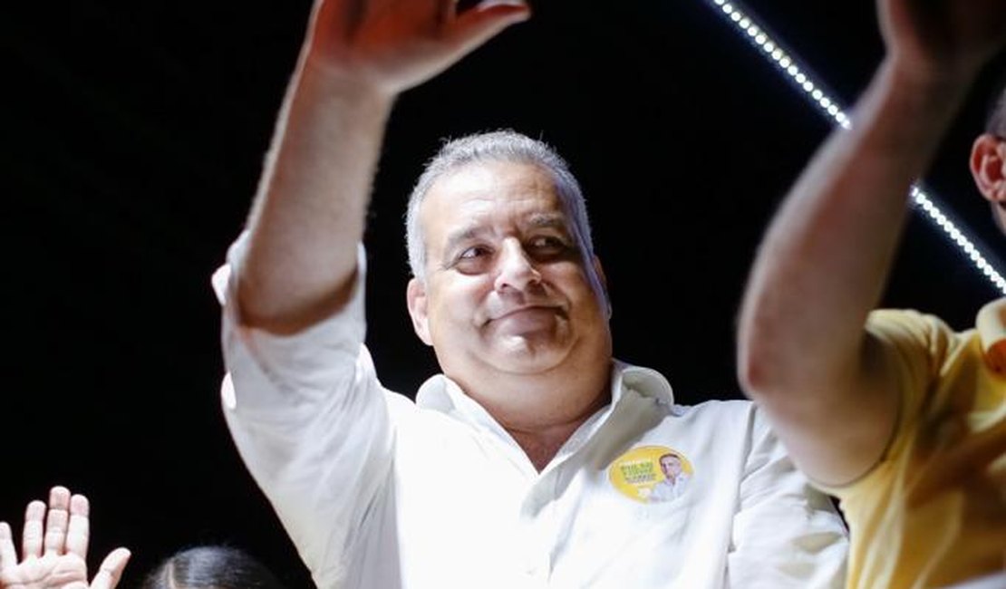 “Não me cabe julgar se é o melhor”, diz Alfredo Gaspar sobre resultado da eleição