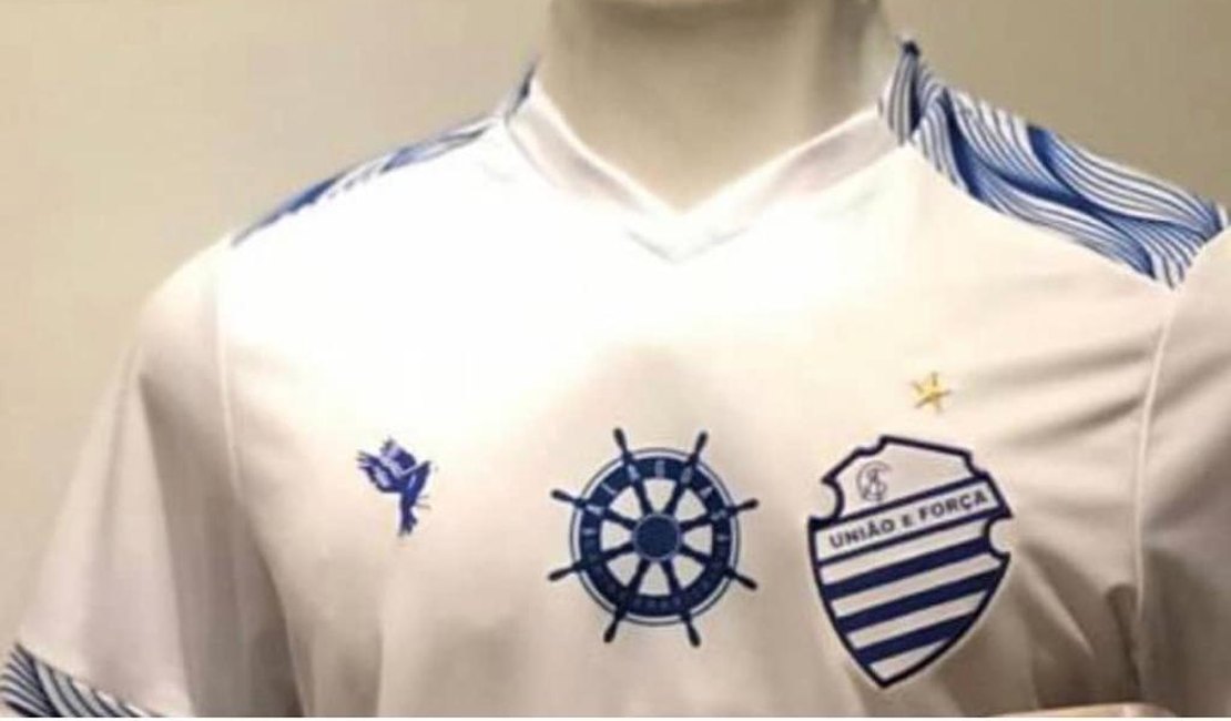 CSA anuncia novo uniforme para a temporada