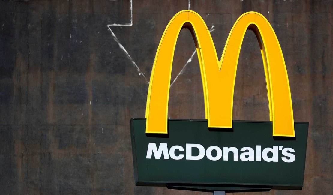 Tiroteio dentro de McDonald’s deixa um morto e quatro feridos nos EUA