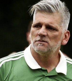 Ex-goleiro, técnico do sub 20 do Fluminense sofre acidente grave e perde filha 