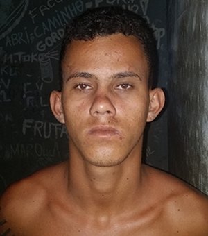Homem é preso e menor apreendido suspeitos de porte ilegal de arma em Maceió
