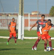 Capitão do CRB, Claudinei projeta estreia da equipe na Copa do Nordeste