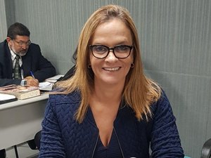Aurélia Fernandes destina emenda impositiva de R$ 300 mil para combate ao Covid 19 em Arapiraca