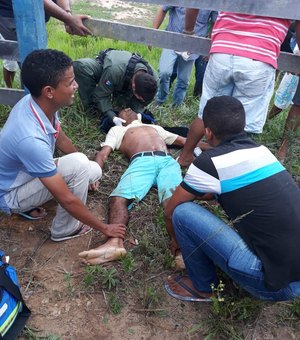 Acidente envolvendo caminhão e moto deixa homem ferido no Passo de Camaragibe