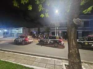 Após denúncias de tráfico, Polícia Civil intensifica patrulhamento na orla de Maceió