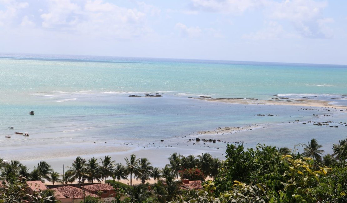 Costa dos Corais receberá investimentos para estimular turismo
