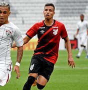 CSA negocia empréstimo de atacante do Fluminense