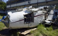 Destroços da aeronave que caiu no mar de Paraty e matou o ministro do STF Teori Zavascki e mais quatro pessoas em 19 de janeiro de 2017
