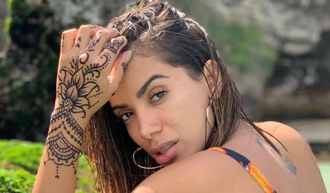 Anitta explica por que começou a se posicionar politicamente