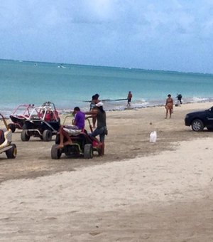 Sem fiscalização, veículos invadem praias no Litoral Norte de Alagoas