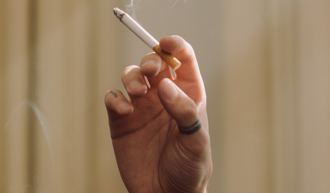 Alagoanos fumantes são os segundos do país que mais gastam com cigarro