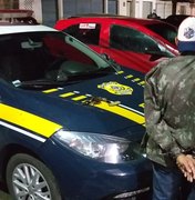 PRF prende homem por porte ilegal de arma em Joaquim Gomes