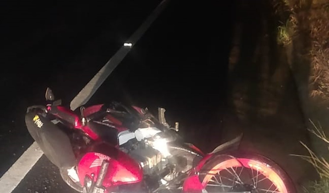 Motociclista derrapa em pista molhada e morre em acidente na AL-115