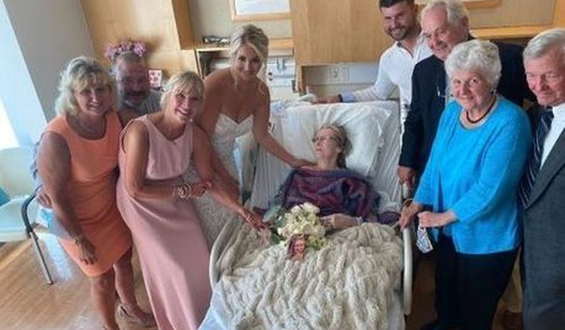 Noiva decide casar em hospital para avó participar da cerimônia