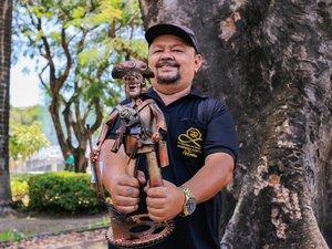 Artesão autodidata transforma sucata em esculturas no Sertão de Alagoas