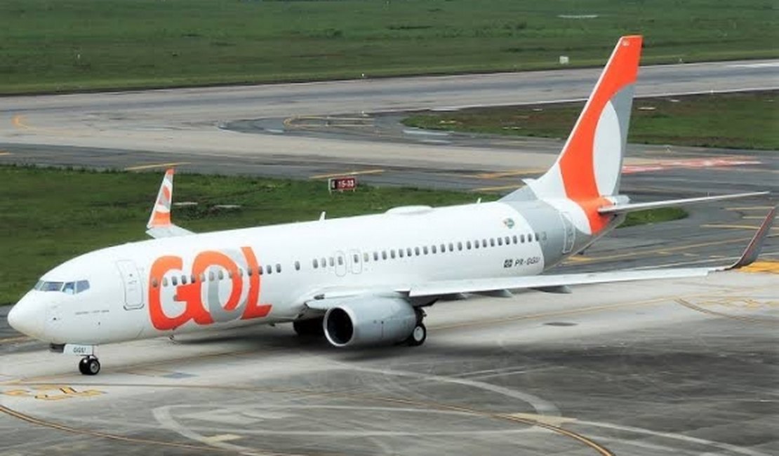 GOL deve pagar indenização de quase R$ 10 mil à família que teve voo cancelado