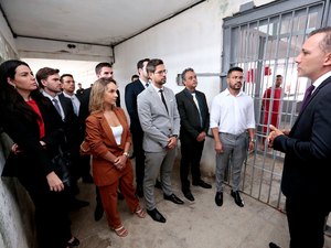 Novos juízes do TJ visitam unidades do sistema prisional em Maceió