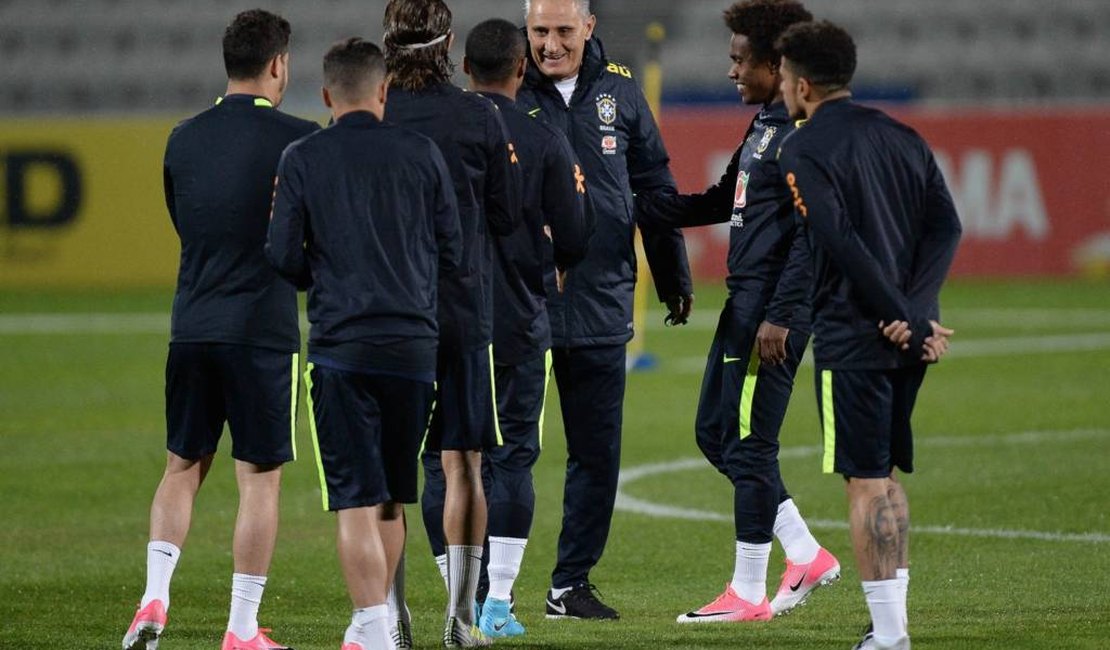 Seleção Brasileira inicia preparação para amistoso com a Argentina