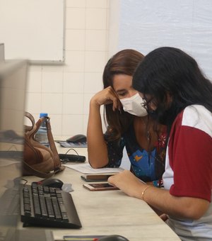 Alagoas recebe pesquisa nacional sobre uso de redes sociais por adolescentes