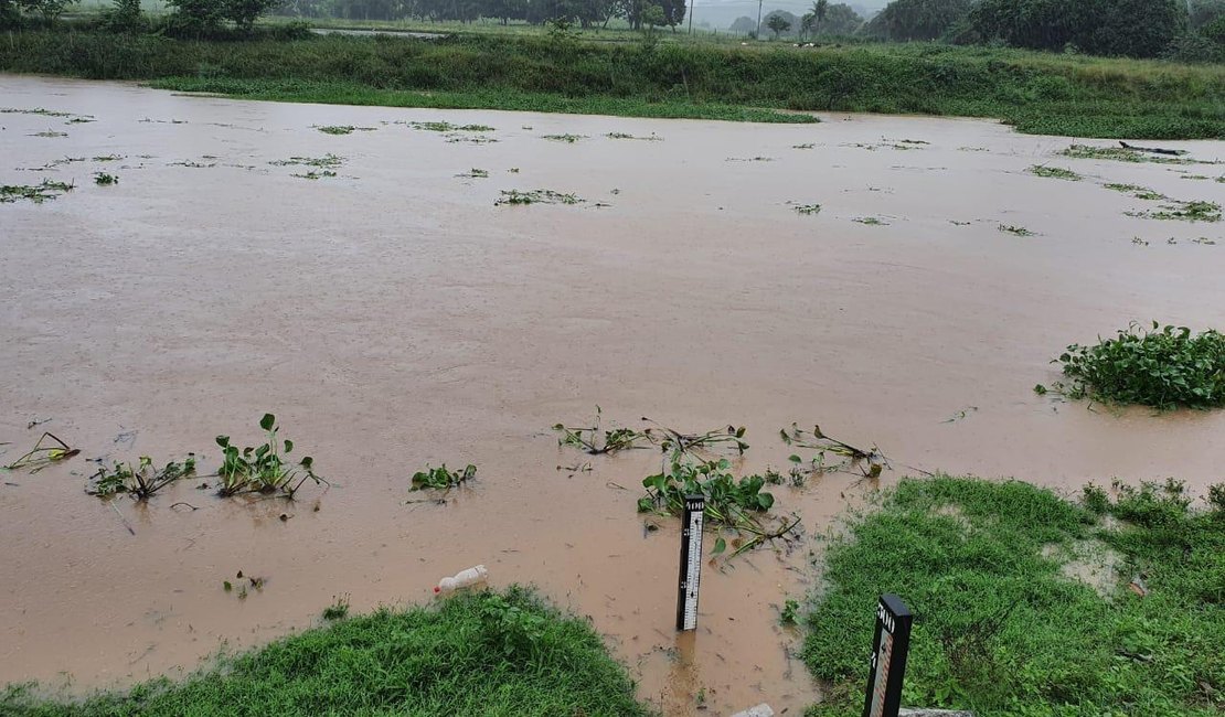 Nível do Rio Mundaú sobe e deve atingir cota de alerta em União dos Palmares