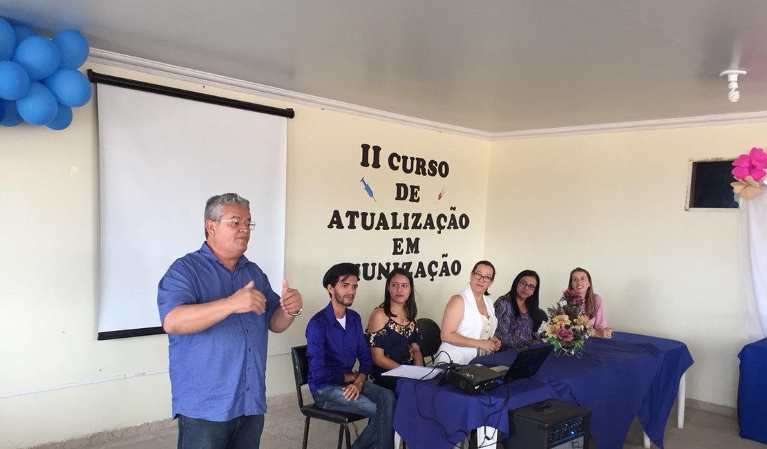 Profissionais da Atenção Básica participam de curso sobre atualização em imunização