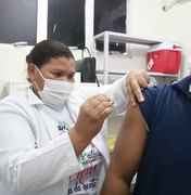 Japaratinga inicia vacinação para pessoas de 35 anos
