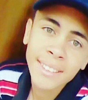 Adolescente de 17 anos morre afogado na Bahia após pular em rio sem saber nadar