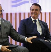 Witzel compara Bolsonaro ao 'maluco lá da Venezuela'