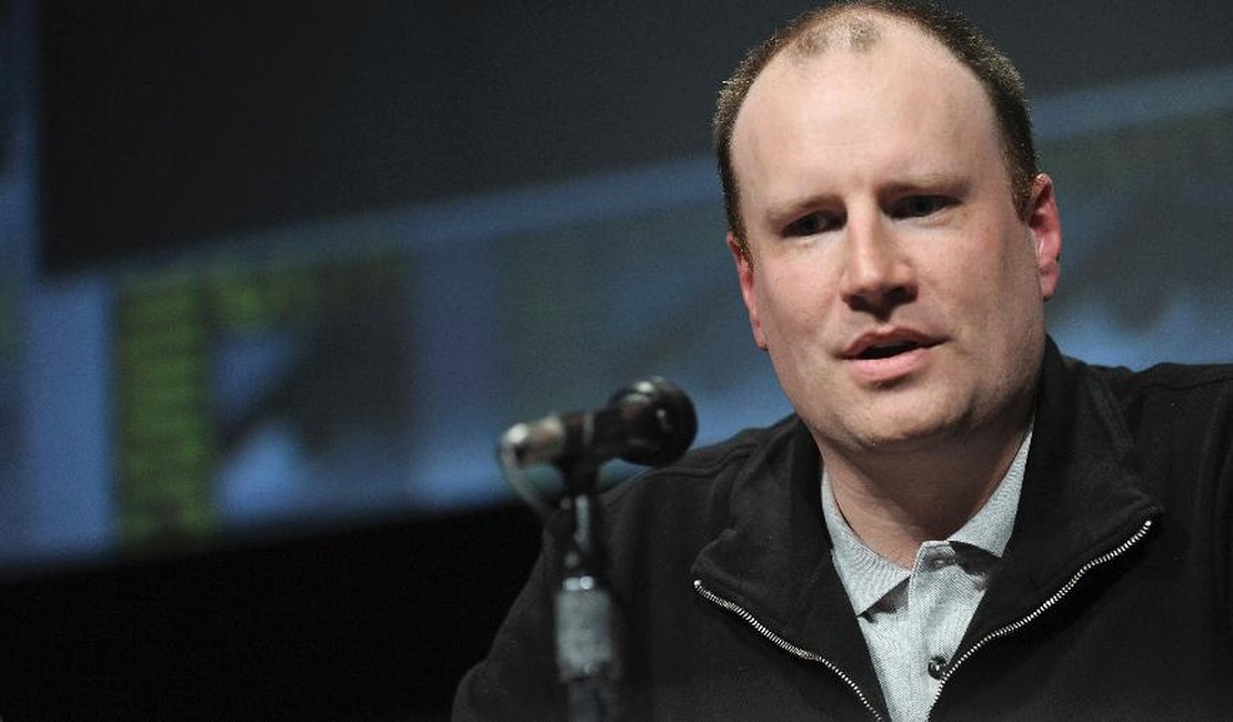 Kevin Feige pede para fãs questionarem e não confiarem cegamente na Marvel