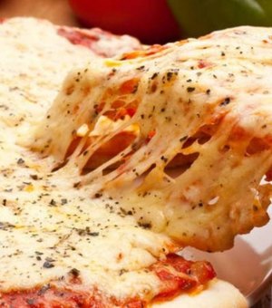 Procon veta cobrança de pizza de 2 sabores com preço da mais cara