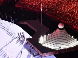 Jogos Olímpicos: cerimônia de abertura celebra diversidade e emociona com homenagens