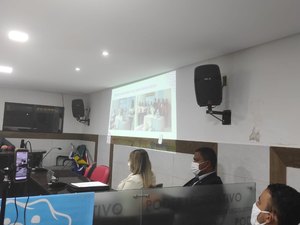 Vereadores de Maragogi aprovam indicação de apoio menstrual