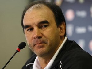 São Paulo demite técnico Ricardo Gomes