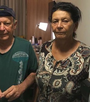 A impressionante fuga de casal de idosos sob 'som assustador' de enxurrada de lama