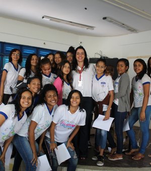 Projeto Liga das Meninas vai levar empoderamento feminino para escolas públicas