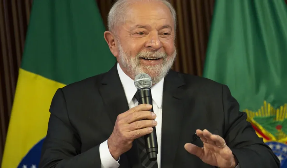 Lula inicia viagem à Europa; presidente passará por Itália, Vaticano e França