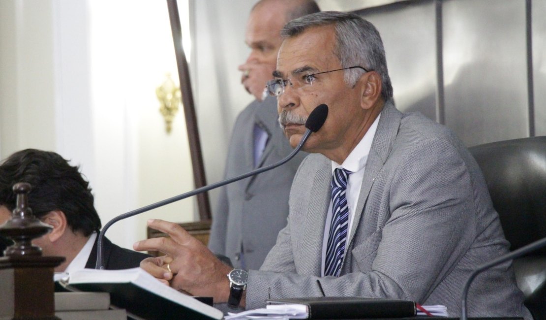 Projeto do deputado Tarcizo Freire propõe divulgação de disque-denúncia em contas