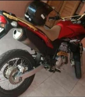 Funcionário de supermercado tem moto furtada enquanto trabalhava em Arapiraca