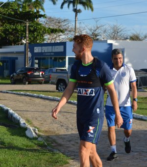 CRB acerta contratações do lateral-esquerdo João Paulo e do volante Ferrugem
