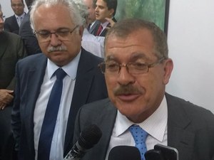 Ministro do STJ, Humberto Martins, visita Arapiraca e afirma que não concorre à vaga de Teori