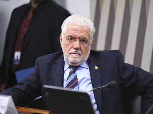 Líder do governo Lula no Senado é alvo de nova fase de operação contra Banco Master