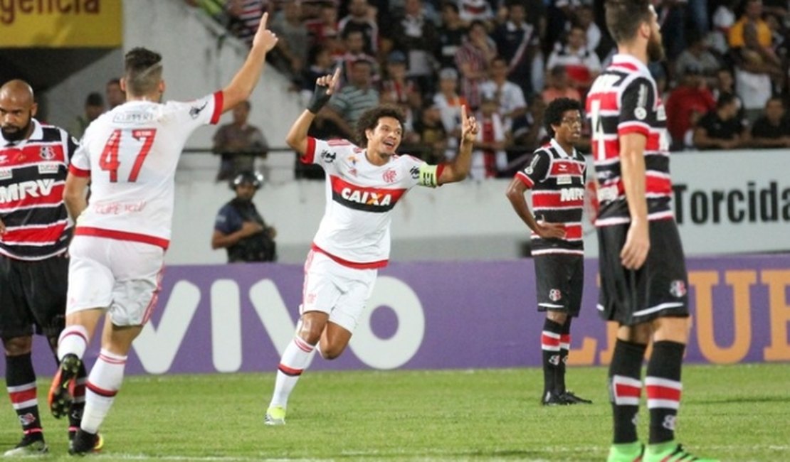 Neblina, golaço de Arão, Cruzeiro derruba a Ponte e Corinthians perde na estreia de técnico