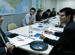  Governo apresenta projetos a serem financiados pelo BNDES